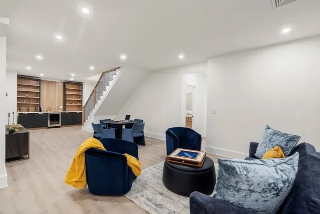 $3,998,000 | 365 Charles River Street, Unit 365, Needham, MA 02492