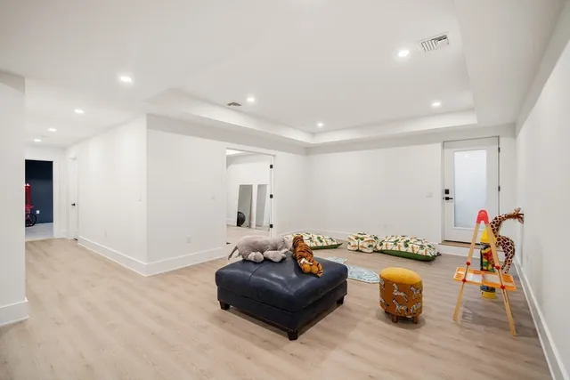 $3,998,000 | 365 Charles River Street, Unit 365, Needham, MA 02492