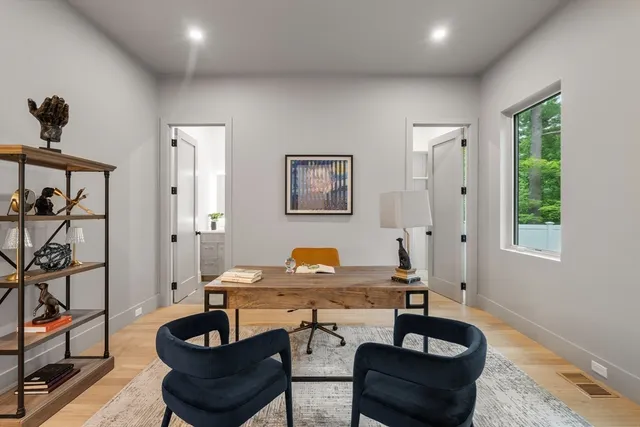 $3,998,000 | 365 Charles River Street, Unit 365, Needham, MA 02492