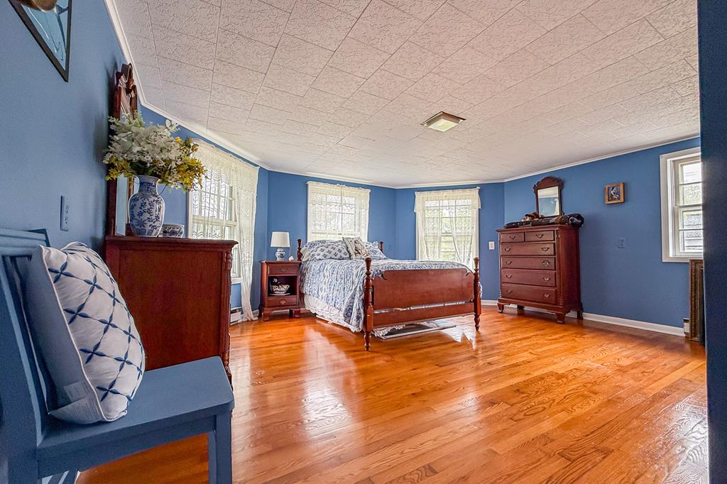 10211 Shell Street Nassawadox, VA 23413 - Photo 5 of 46