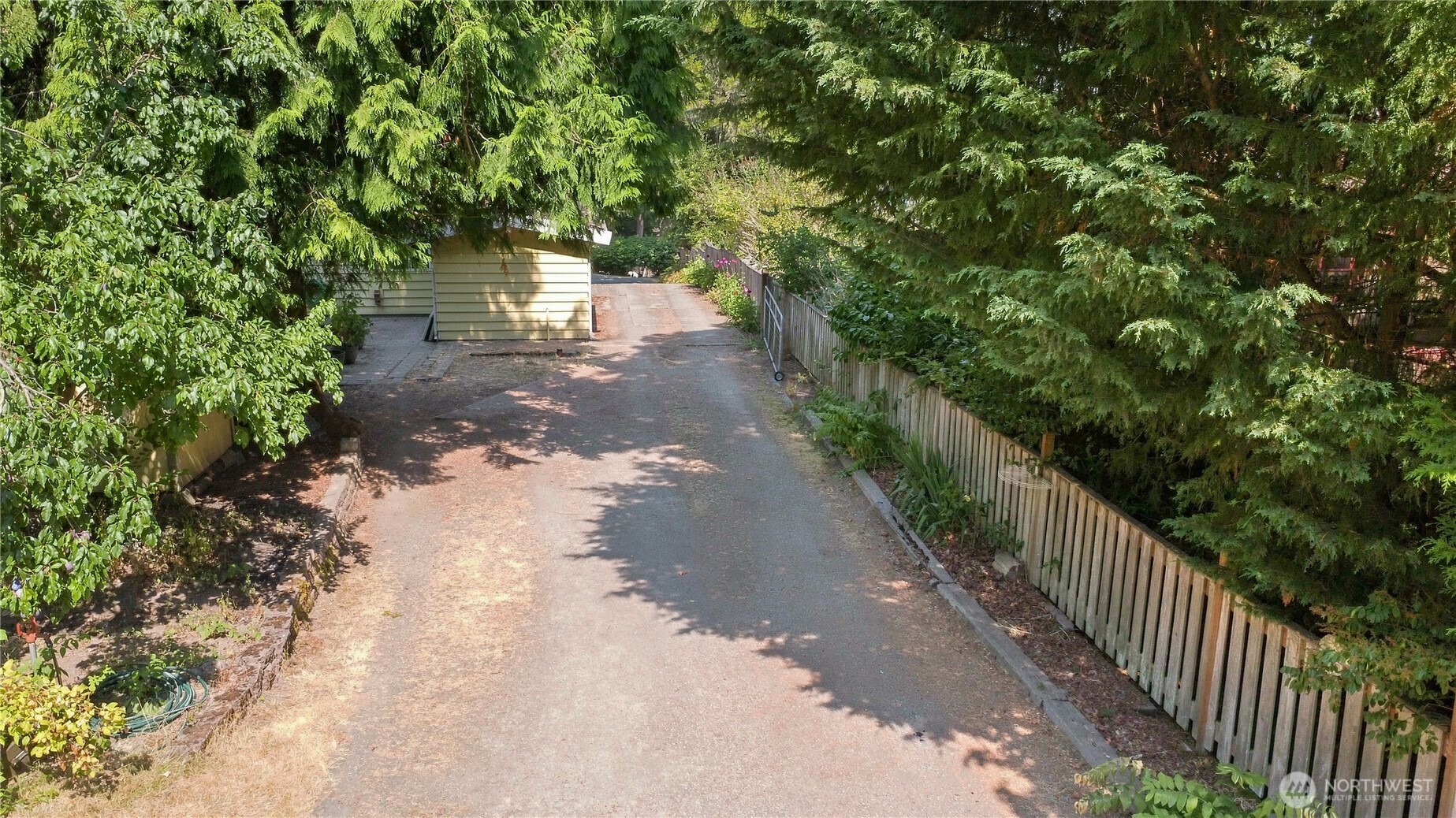 8232 184th Street Southwest Edmonds, WA 98026 - Photo 20 of 40 Gallery Image 20