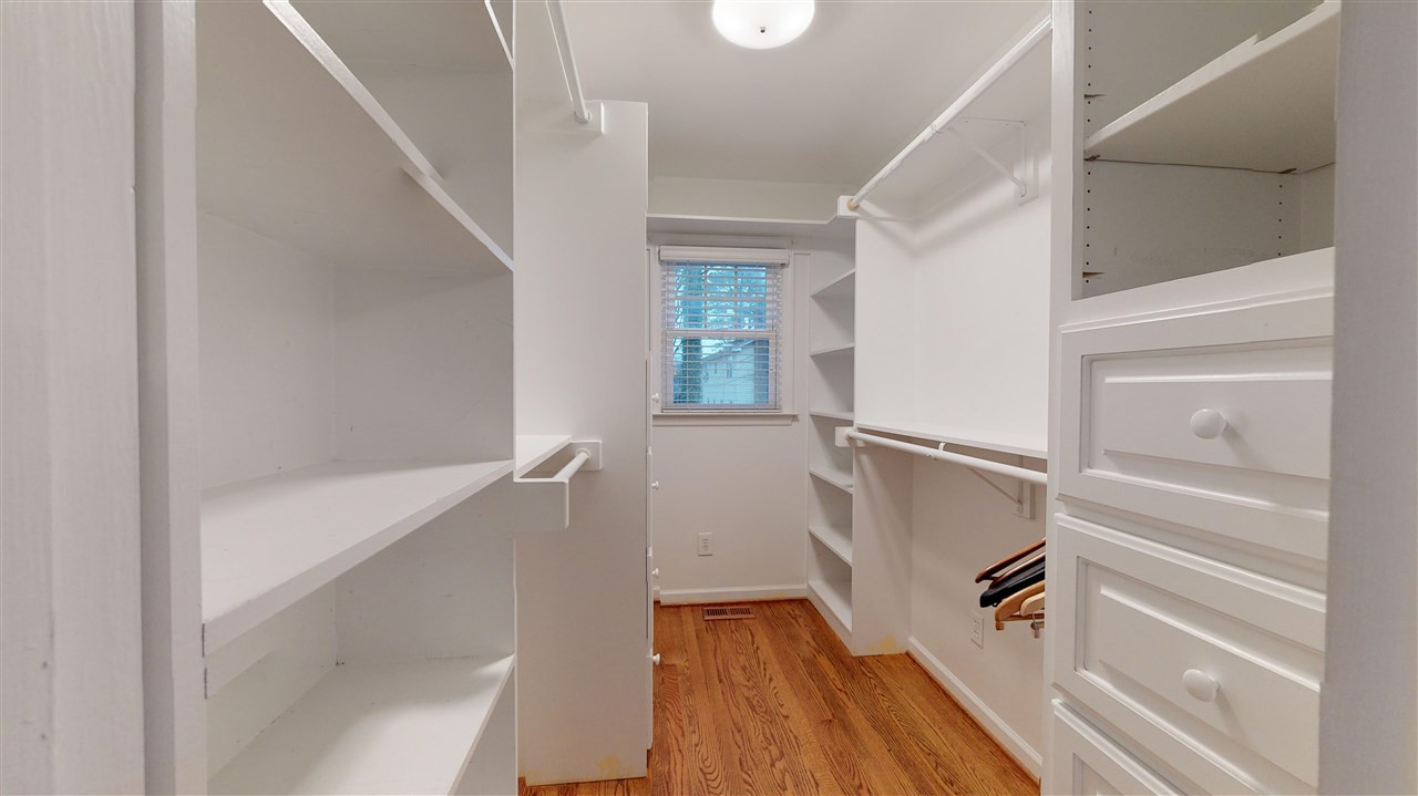 5500 Knollwood Road Raleigh, NC 27609 - Photo 23 of 29 Photo 24