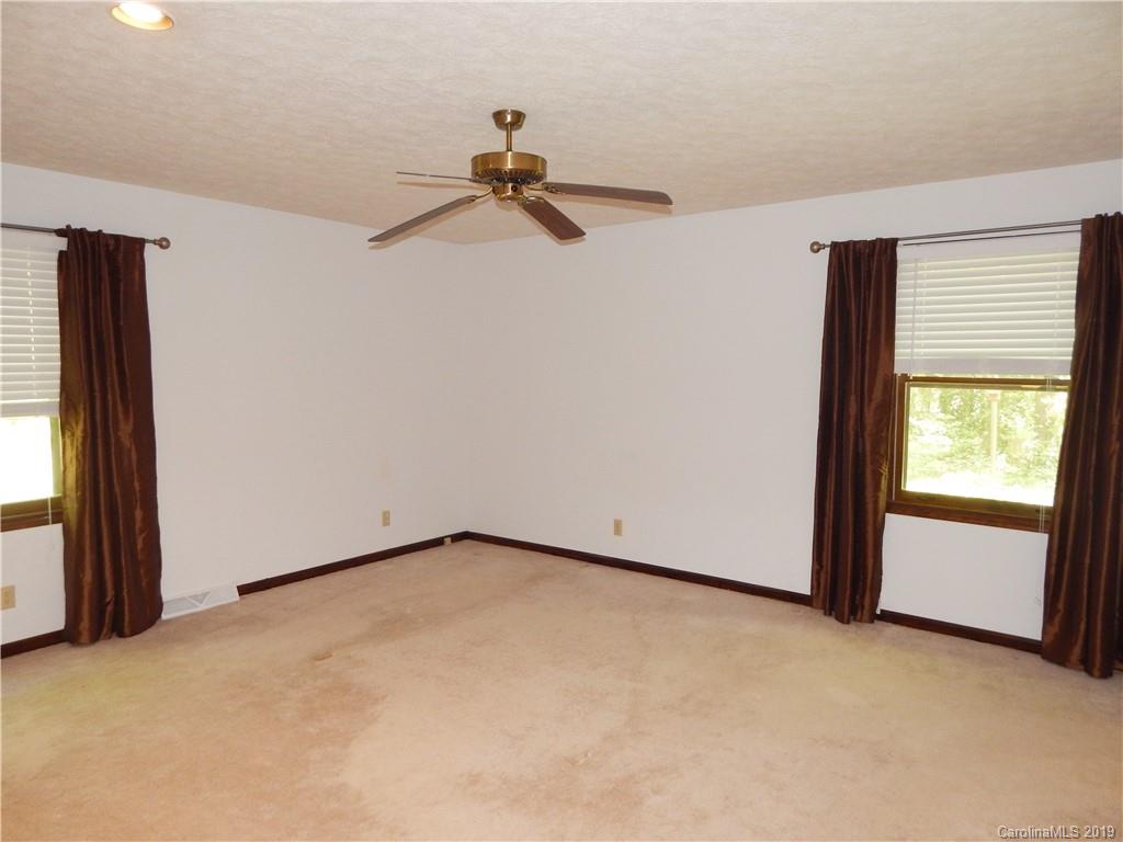 2721 Shandon Road Rock Hill, SC 29730 - Photo 15 of 24 Gallery Image 15