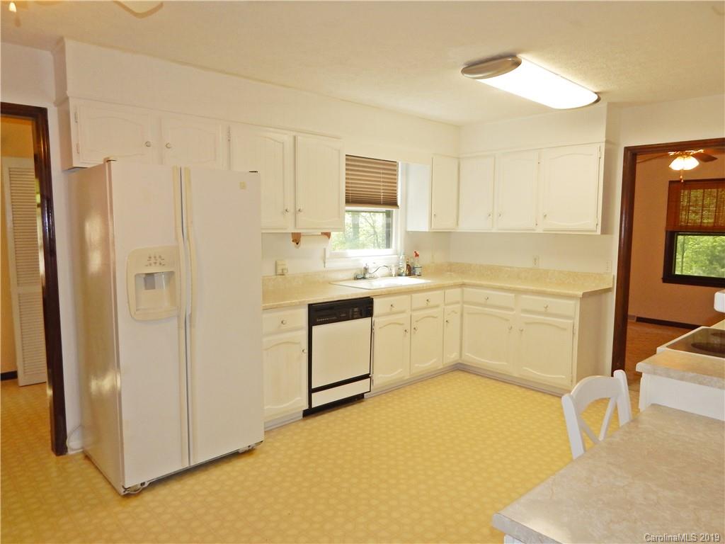2721 Shandon Road Rock Hill, SC 29730 - Photo 8 of 24 Gallery Image 8