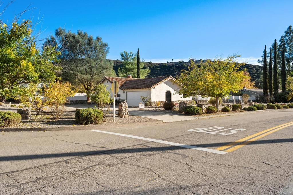 16273 Arena Drive Ramona, CA 92065 - Photo 55 of 67