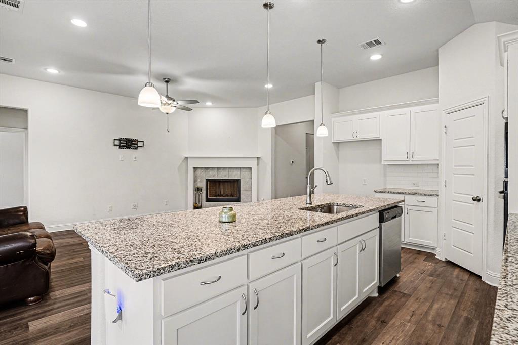 417 Elyse Road Keene, TX 76059 - Photo 12 of 19