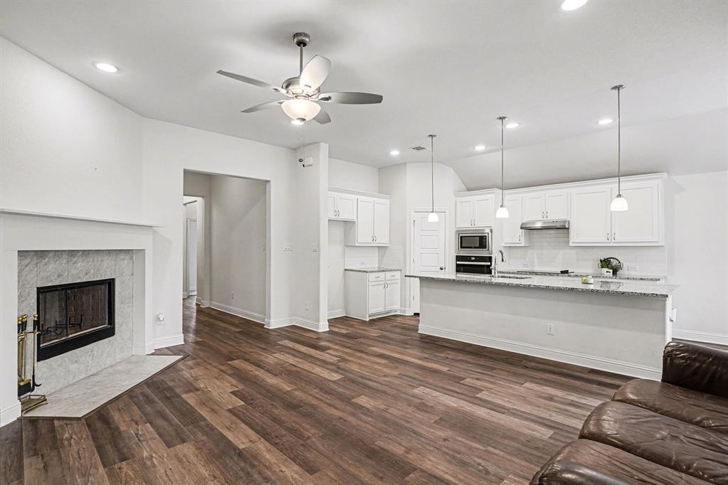 417 Elyse Road Keene, TX 76059 - Photo 2 of 19