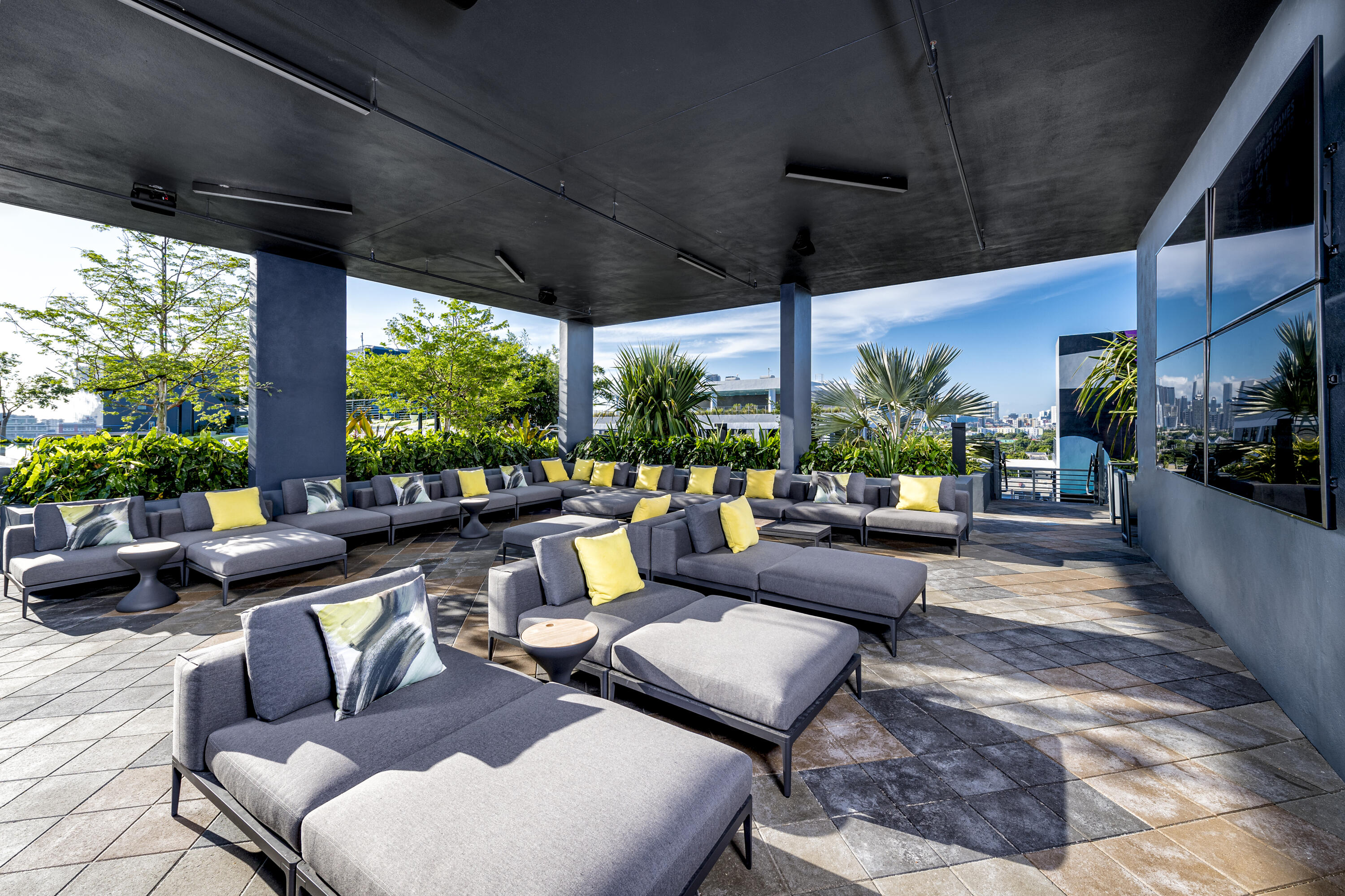 240 Northwest 25th Street, Unit 624 Miami, FL 33127 - Photo 8 of 16 Patio