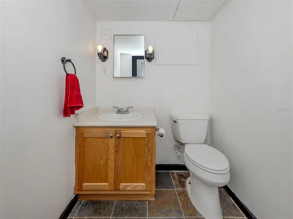 $449,900 | 305 Chauncey Avenue East, Bradenton, FL 34208