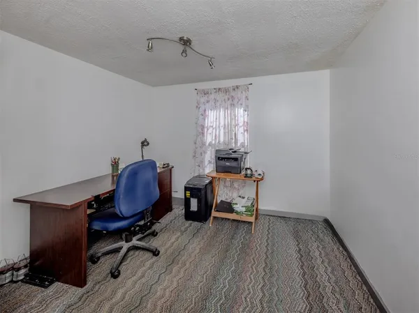 $449,900 | 305 Chauncey Avenue East, Bradenton, FL 34208