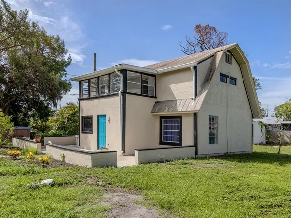 $449,900 | 305 Chauncey Avenue East, Bradenton, FL 34208