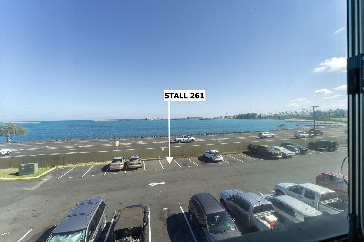 111 Kahului Beach Road, Unit A326 Kahului, HI 96732 - Photo 36 of 43 a view of a terrace with seating area