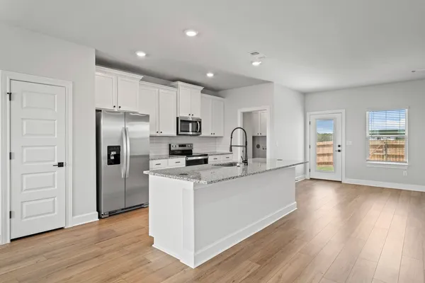 $3,025 | 9509 Demure Drive, Unit 5, Manor, TX 78653