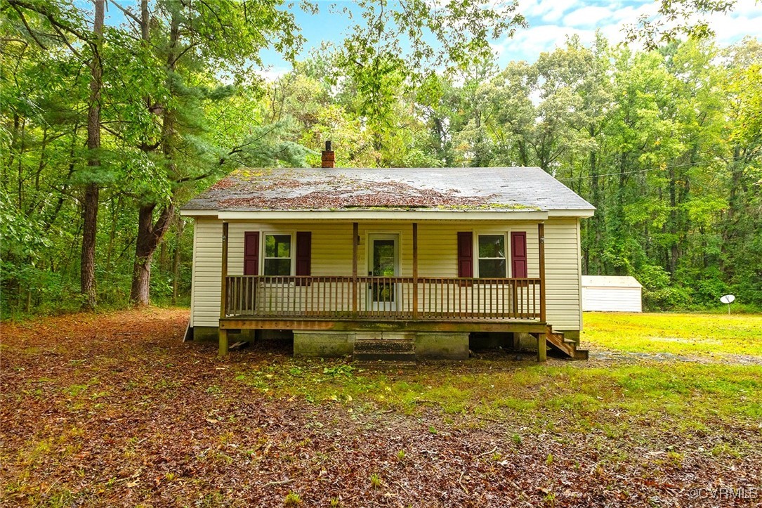 16447 Bullfield Road Doswell, VA 23047 - Photo 1 of 23 View of front of property featuring a porch