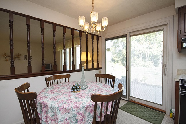 4416 Knoll Road Fort Wayne, IN 46809 - Photo 7 of 22
