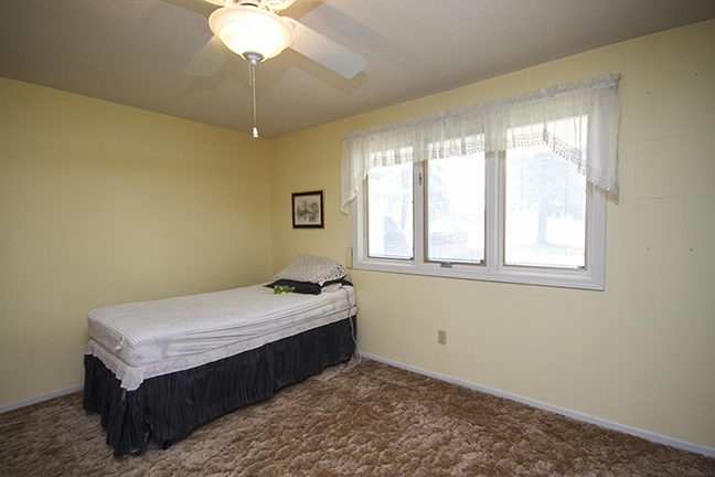 4416 Knoll Road Fort Wayne, IN 46809 - Photo 9 of 22