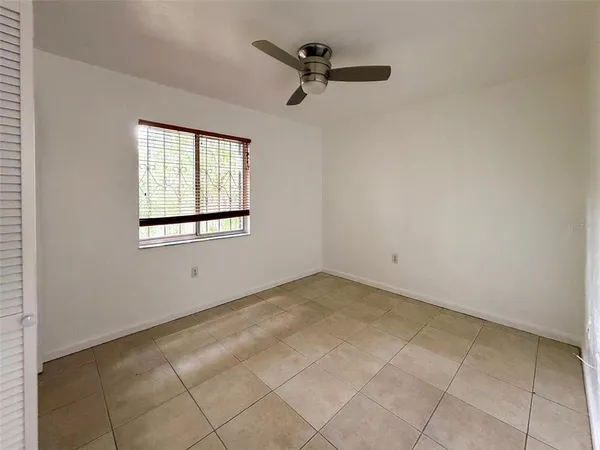 $1,400 | 1048 Southwest 6th Drive, Unit B, Gainesville, FL 32601