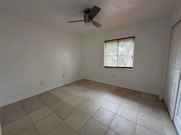 $1,400 | 1048 Southwest 6th Drive, Unit B, Gainesville, FL 32601
