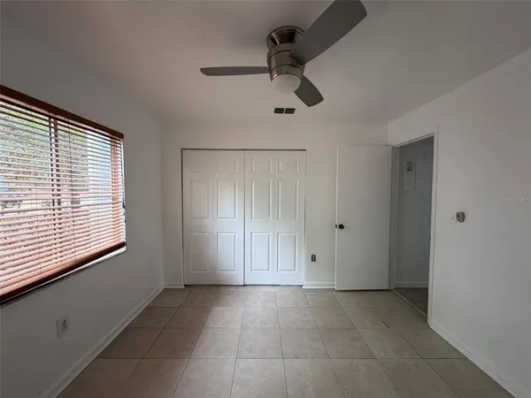 $1,400 | 1048 Southwest 6th Drive, Unit B, Gainesville, FL 32601