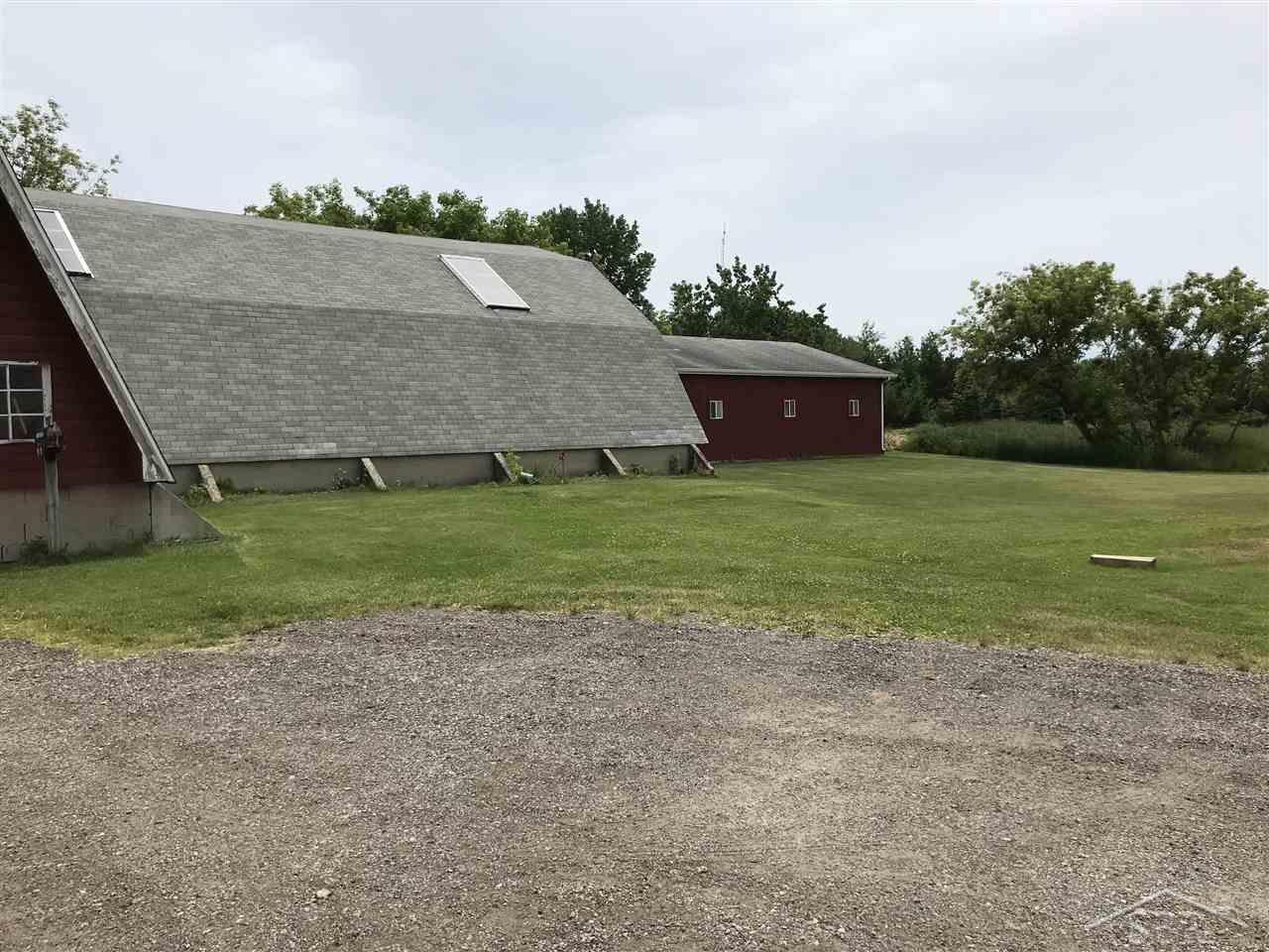 4280 North Hemlock Road Hemlock, MI 48626 - Photo 6 of 34