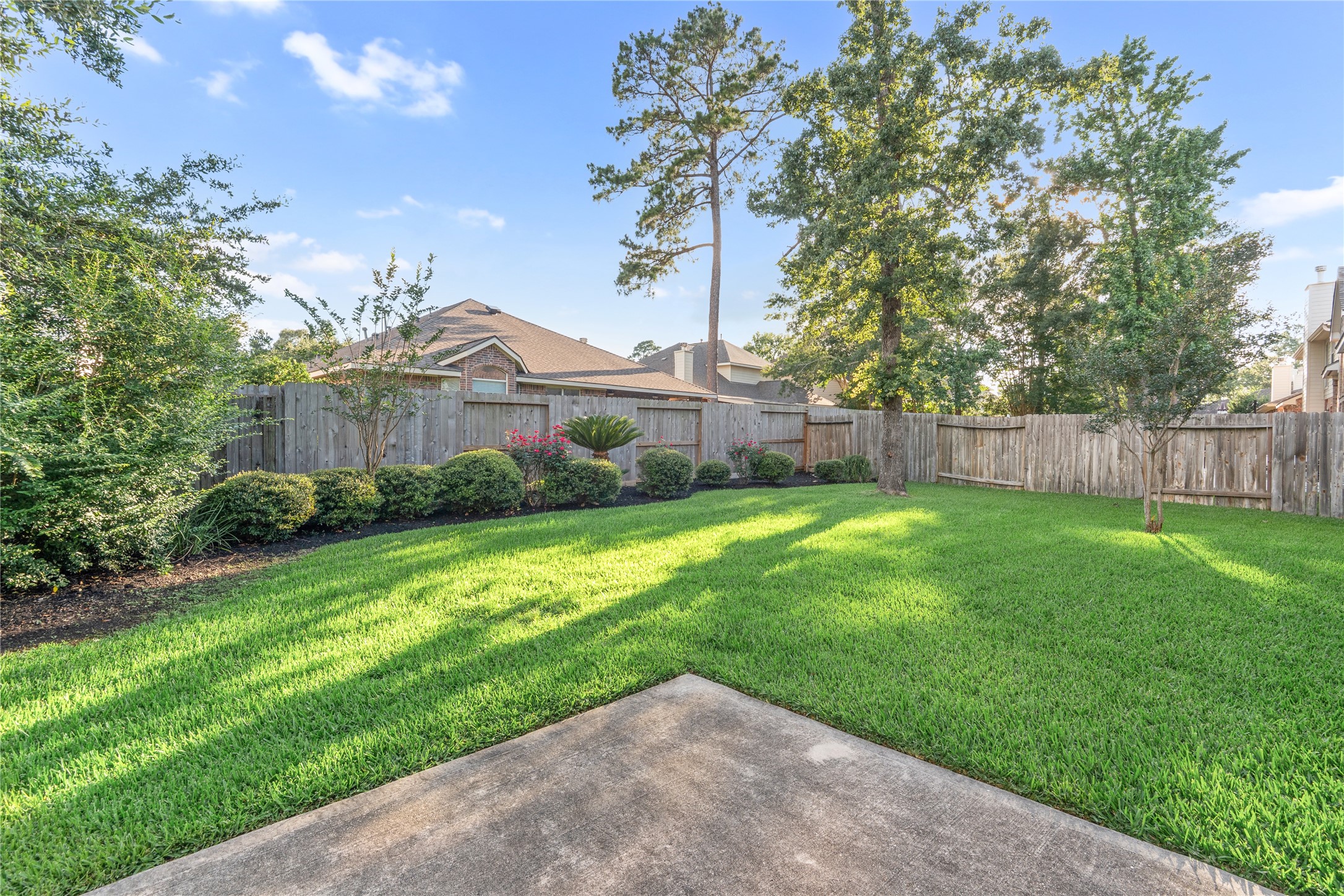 6211 Stone Hill Road Spring, TX 77389 - Photo 42 of 43 a view of a back yard with green space