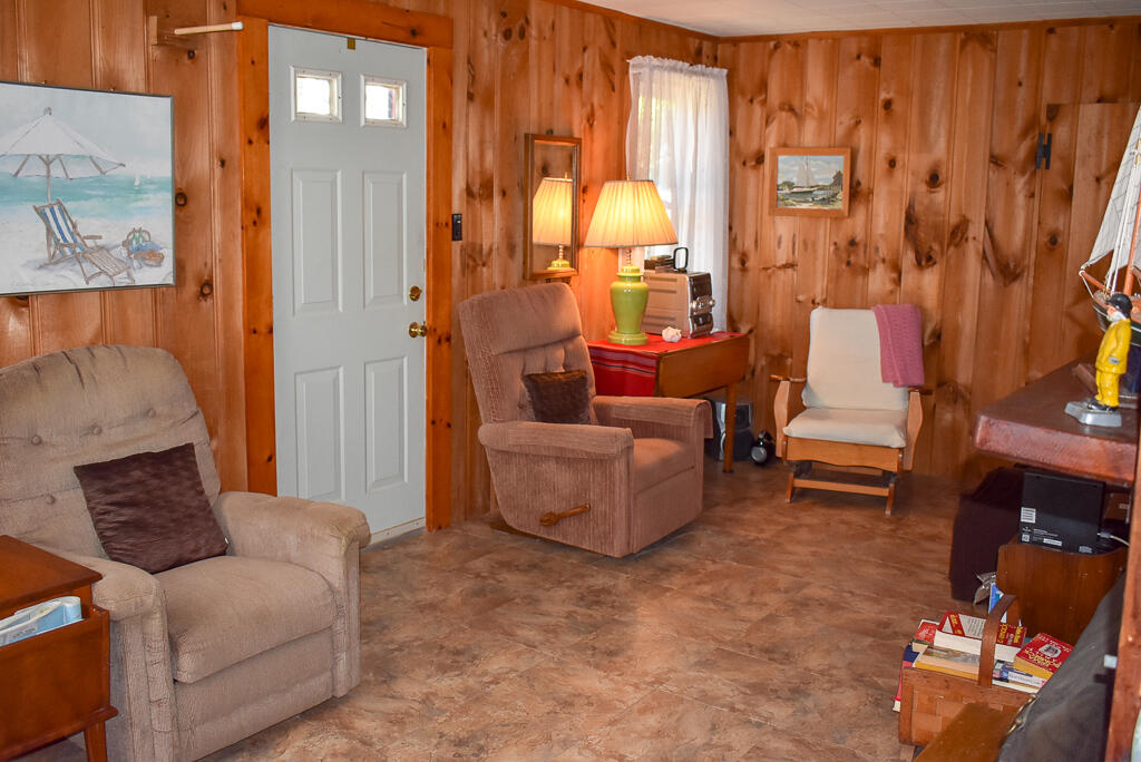 128 Captain Chase Road Dennis Port, MA 02639 - Photo 4 of 16 DSC_0231