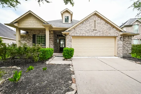$2,500 | 8010 Durham Run Lane, Richmond, TX 77407