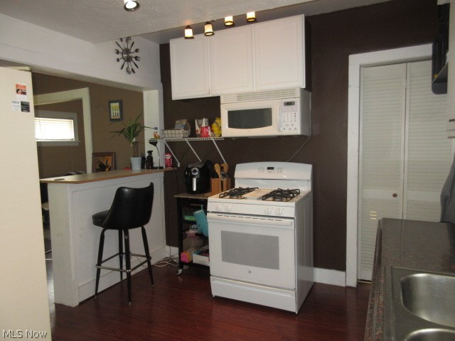 937 Whitby Road Cleveland Heights, OH 44112 - Photo 6 of 18