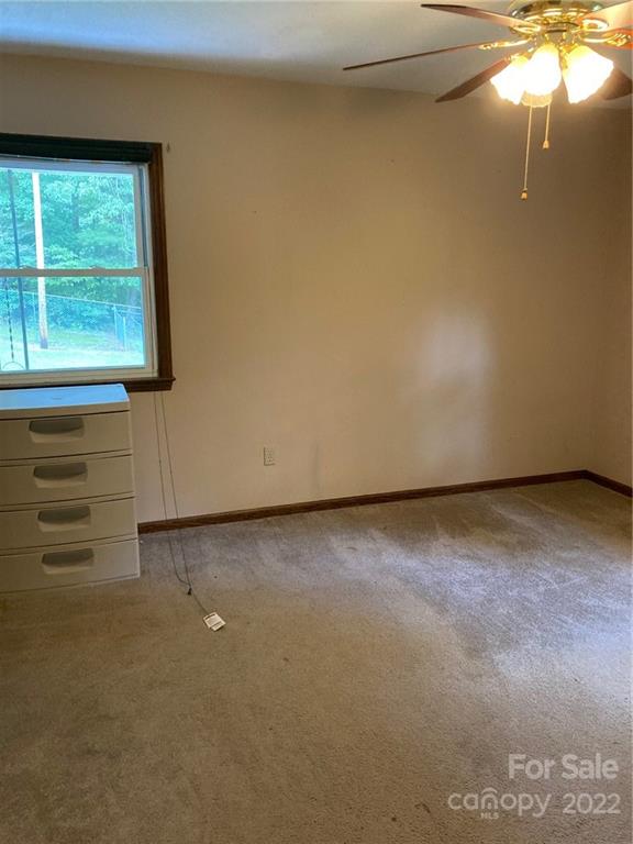 2885 High Rock Road Boomer, NC 28606 - Photo 7 of 14 Gallery Image 7