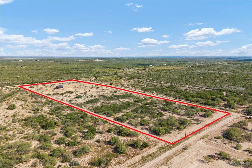 505 North Julian Road Roma, TX 78584 - Photo 6 of 13 a view of a tennis court