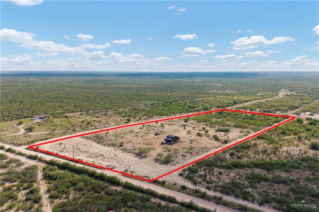 505 North Julian Road Roma, TX 78584 - Photo 10 of 13 a view of a tennis court