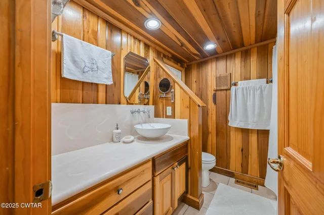 $598,000 | 973 Old Lavinia Road, Cedar Grove, TN 38321