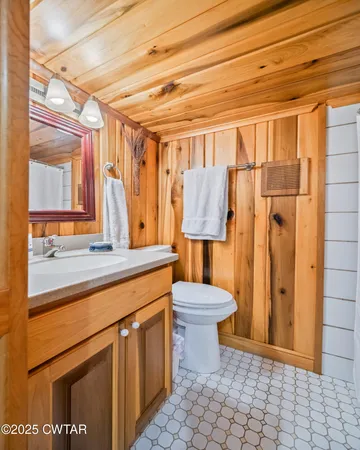 $598,000 | 973 Old Lavinia Road, Cedar Grove, TN 38321