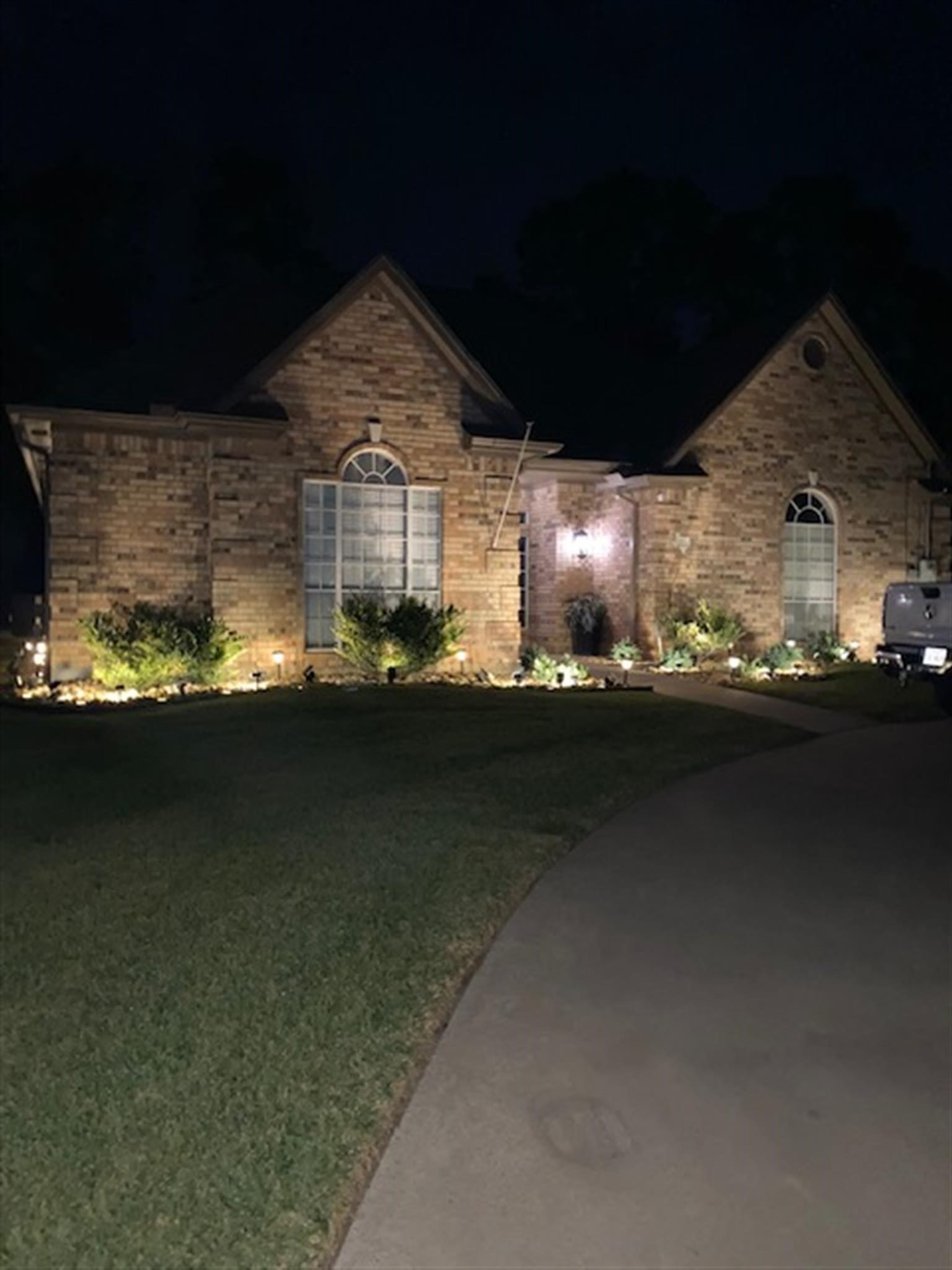 77 Panorama Drive Conroe, TX 77304 - Photo 5 of 49 a front view of a house with a yard