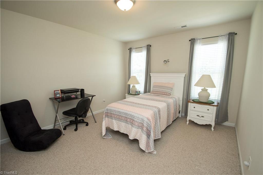 2160 Sheffield Road Harmony, NC 28634 - Photo 25 of 28 Gallery Image 25