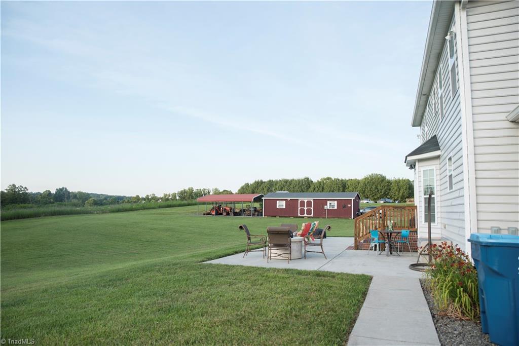 2160 Sheffield Road Harmony, NC 28634 - Photo 6 of 28 Gallery Image 6