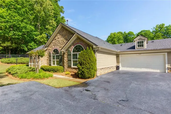 $415,000 | 5264 Stone Village Circle Northwest, Kennesaw, GA 30152