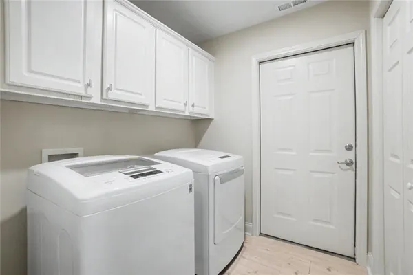 $415,000 | 5264 Stone Village Circle Northwest, Kennesaw, GA 30152