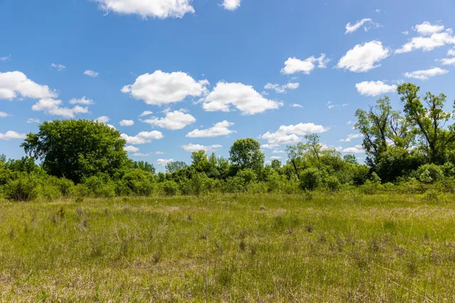 $499,999 | 22376 510th Avenue, Minnesota Lake, MN 56068