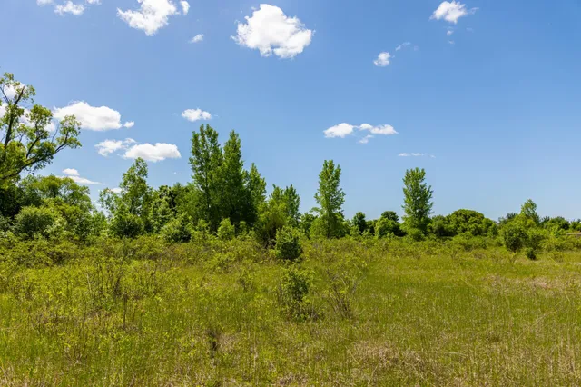 $499,999 | 22376 510th Avenue, Minnesota Lake, MN 56068