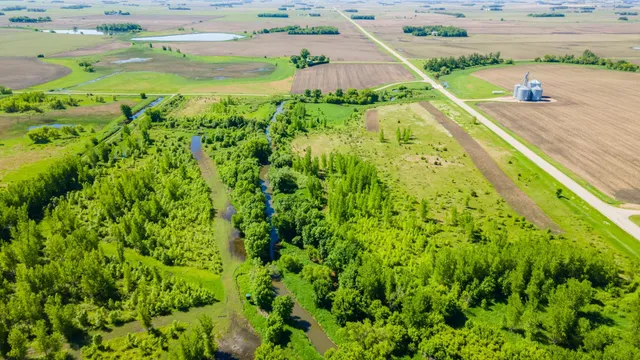 $499,999 | 22376 510th Avenue, Minnesota Lake, MN 56068