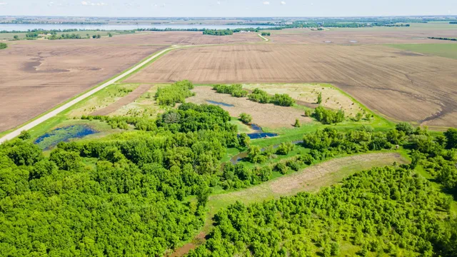 $499,999 | 22376 510th Avenue, Minnesota Lake, MN 56068