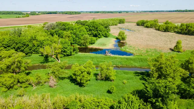 $499,999 | 22376 510th Avenue, Minnesota Lake, MN 56068