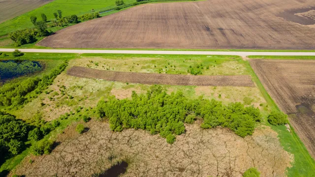 $499,999 | 22376 510th Avenue, Minnesota Lake, MN 56068