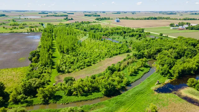 $499,999 | 22376 510th Avenue, Minnesota Lake, MN 56068