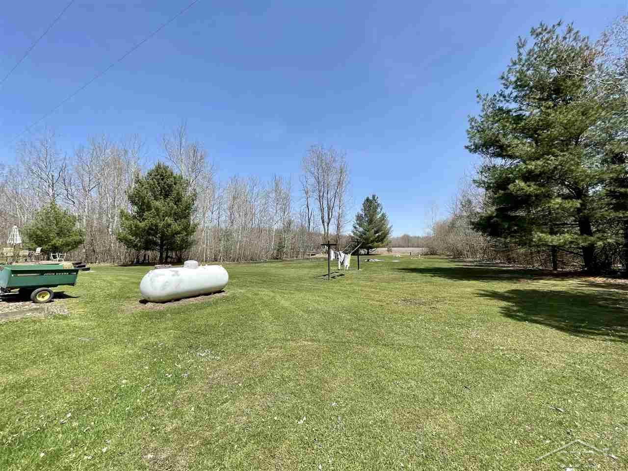 4272 North Steel Road Merrill, MI 48637 - Photo 27 of 31