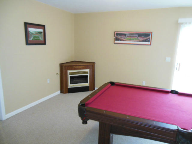4751 West Westvale Road Northeast Roanoke, VA 24019 - Photo 16 of 25 a room with pool table and a wall