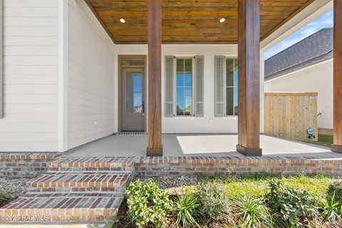 $394,999 | 209 Keystone, Scott, LA 70583