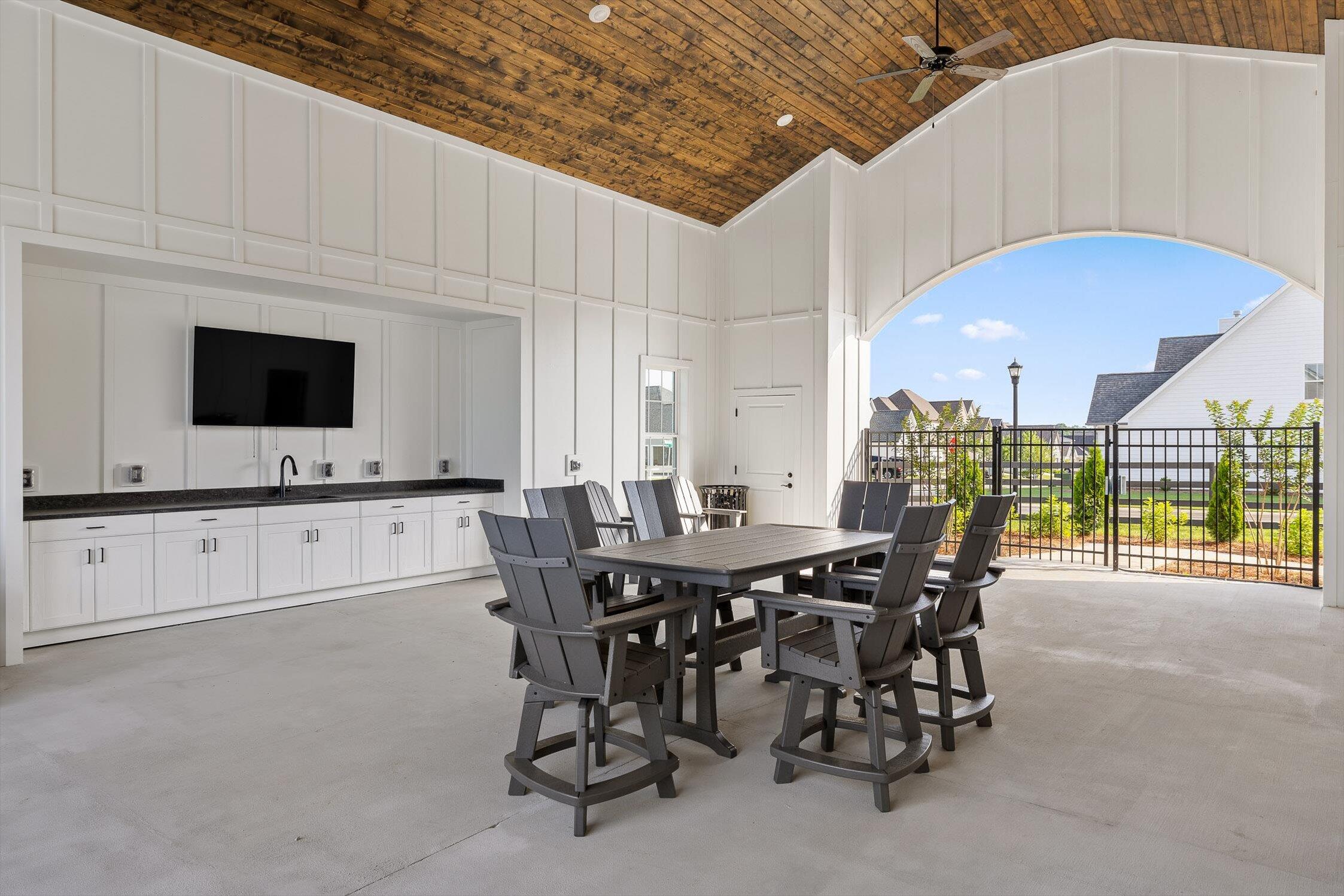 3814 Inlet Loop Chattanooga, TN 37416 - Photo 35 of 44 Moss Landing