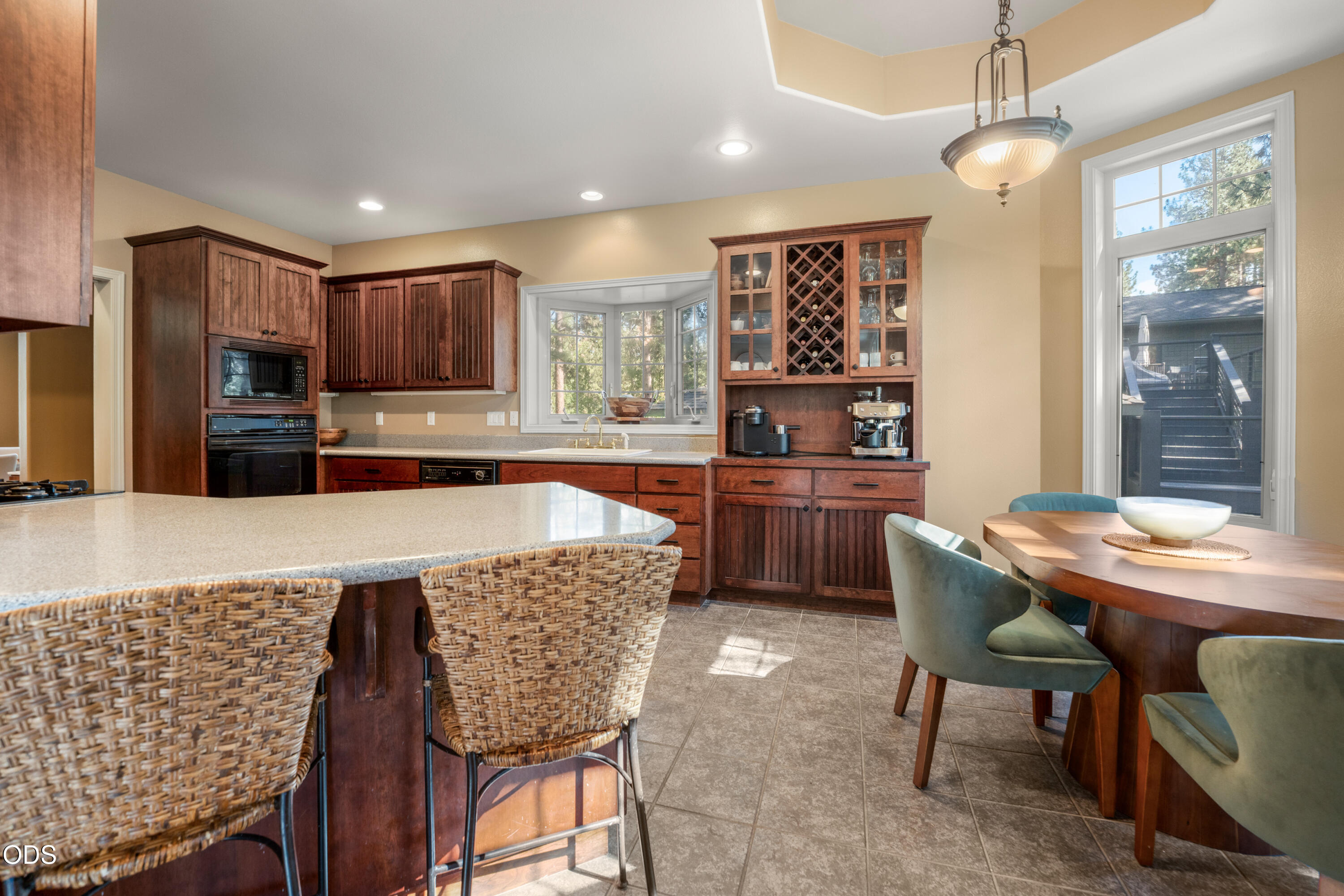 60775 Currant Way Bend, OR 97702 - Photo 13 of 59